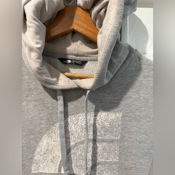 The North Face Women's Gray Sweater - Picture 2 of 3